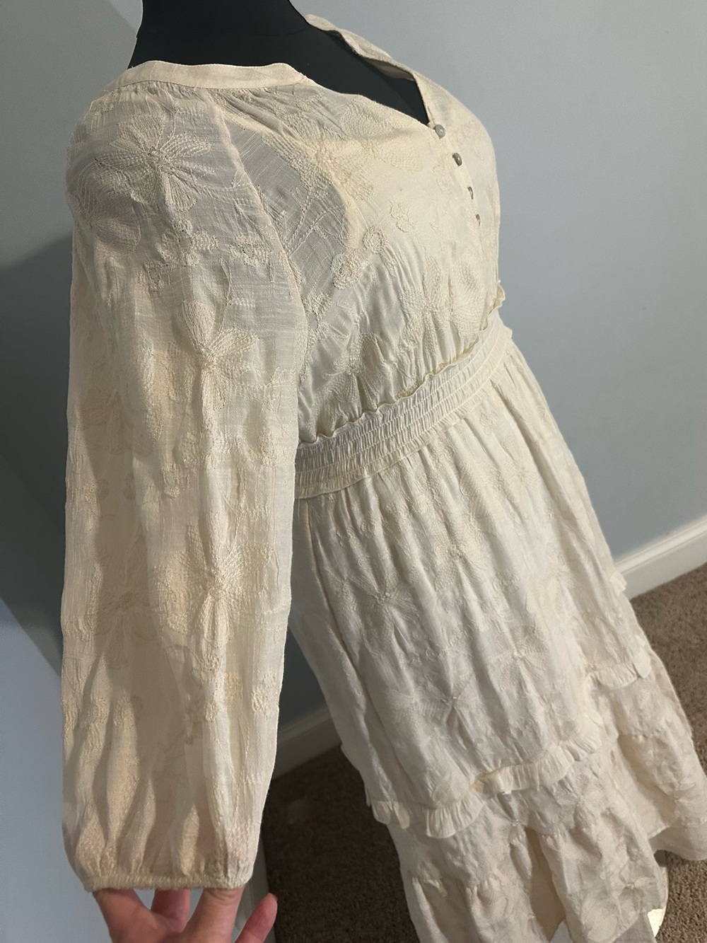 NET Feminine Cream Embroidered maxi dress 2x